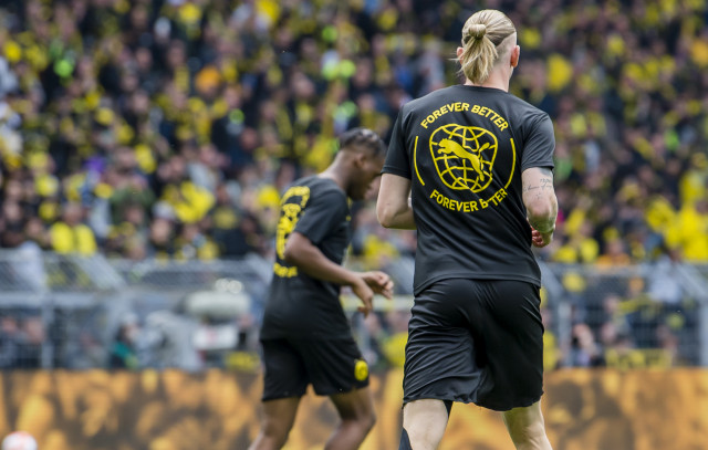 Shirt Swap! PUMA and BVB Introduce Circularity Project RE:JERSEY to the Fans