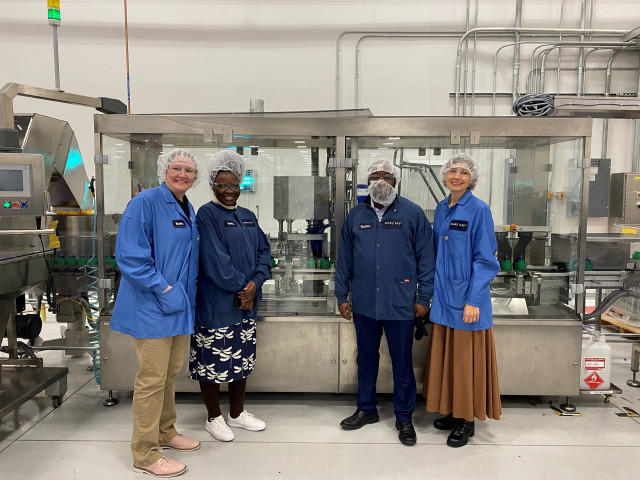 In November 2023, the Global Shea Alliance Managing Team visited Mary Kay’s Richard R. Rogers (R3) Manufacturing and R&amp;D Center in Lewisville, TX, USA. (Credit: Mary Kay Inc.)