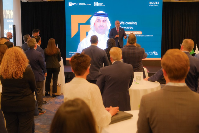 Saudi Ministry of Tourism Deputy Minister for Tourism Destination Enablement Mahmoud Abdulhadi Speaking at the “Invest Saudi &amp; Prosper in Tourism” Networking Lunch (Photo: AETOSWire)