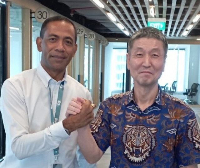왼쪽부터 인도네시아 수도이전청 사업총괄관리 차관 Thomas Umbu Pati, 끼따인터내셔널코리아 김용석 CEO