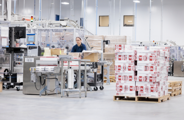 Production of ZYN oral nicotine pouches at the Swedish Match Owensboro, Ky., facility. (Photo: Business Wire)