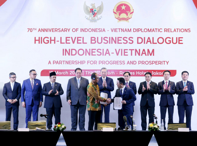 The signing ceremony took place during Vietnam&amp;#039;s Communist Party General Secretary H.E. To Lam’s state visit to Indonesia (Photo: Business Wire)